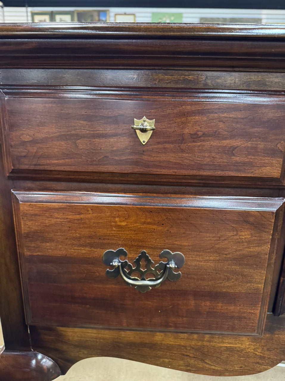 Wood 6-Drawer Queen Ann Side Board