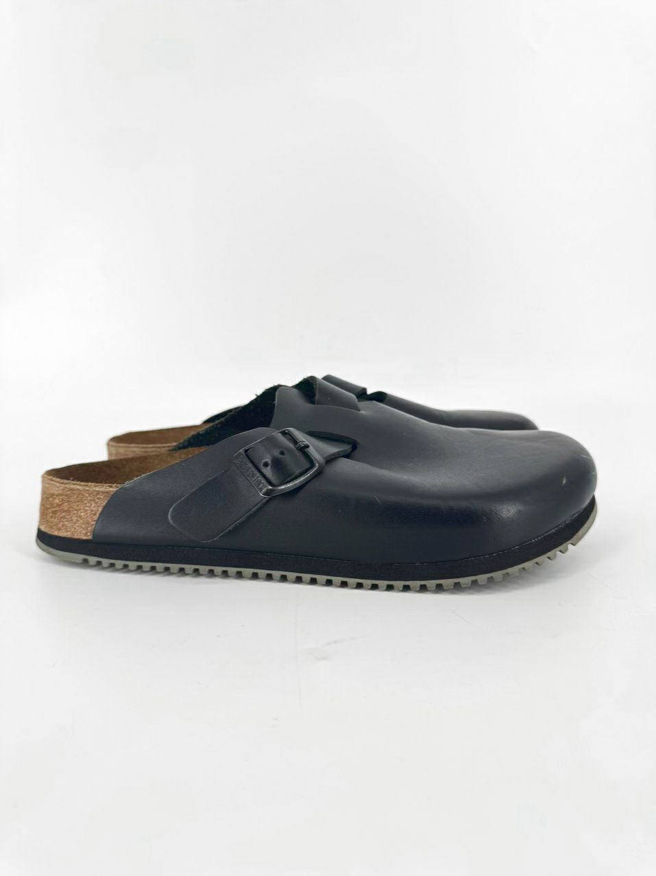 BIRKENSTOCK Size 39 Black Leather Boston Clogs