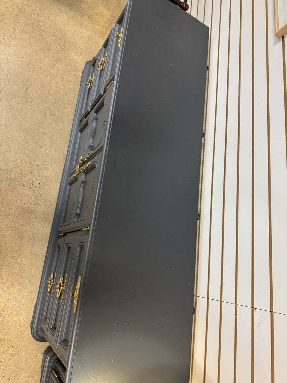 VINTAGE STANLEY FURNITURE Gray Painted Wood Dresser