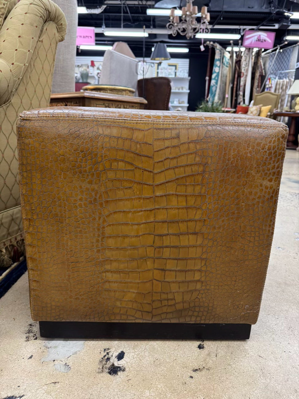 WILLIAMS SONOMA Caramel Leather Ottoman