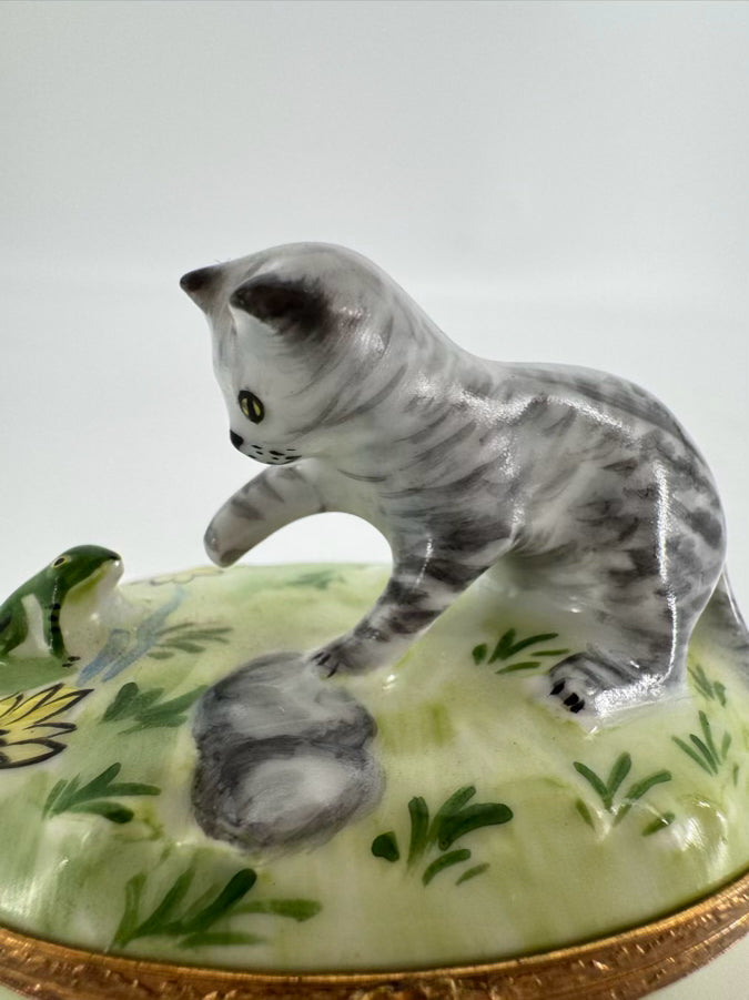 LIMOGES Green & Gray Cat & Frog Ceramic Trinket Box