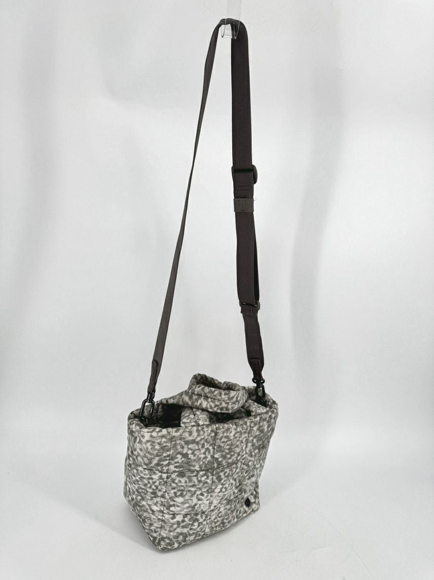 LULULEMON Gray Quilted Print Crossbody Tote
