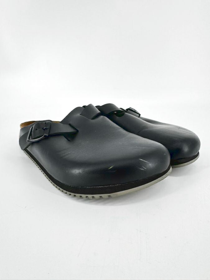 BIRKENSTOCK Size 39 Black Leather Boston Clogs