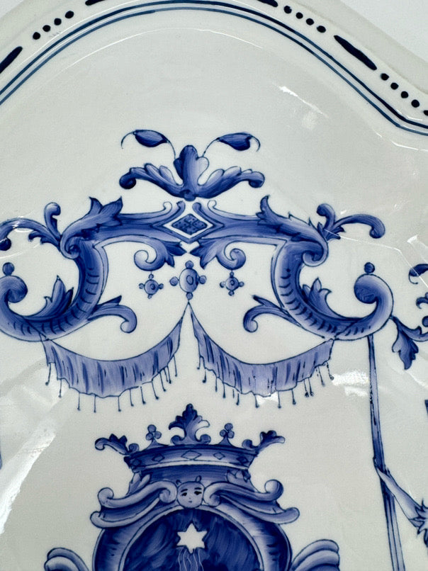VINTAGE CHELSEA HOUSE Blue & White Porcelain Decorative Wall Plate