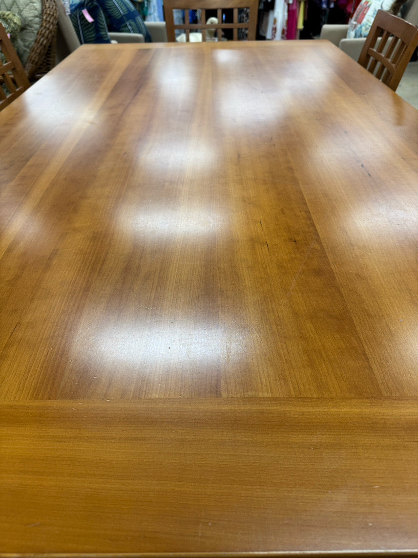 GANGSO Blond Wood Table & 6 Chairs w/ 2 Pullout Leaves