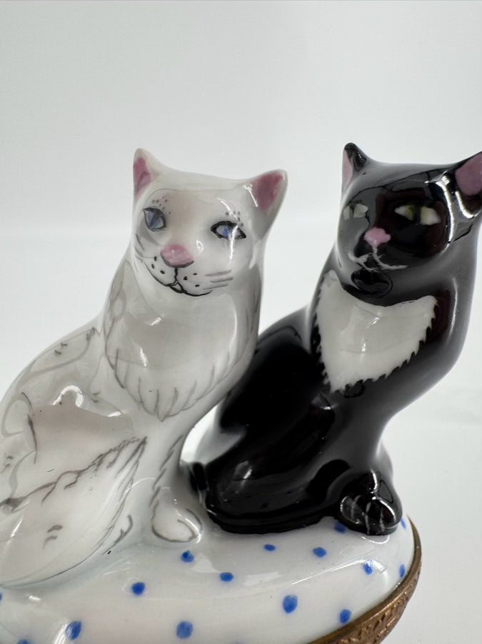 LIMOGES White & Black Cat Couple Ceramic Trinket Box