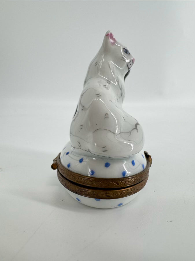 LIMOGES White & Black Cat Couple Ceramic Trinket Box