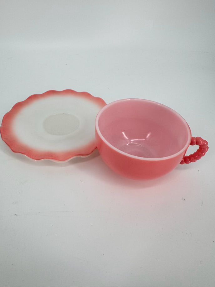 HAZEL ATLAS Pink & White Milk Glass Ripple Setting for 6