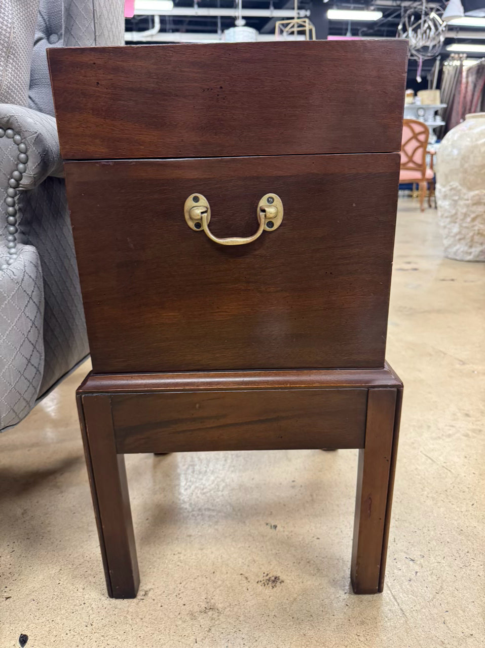 Wood Cellaret Liquor Cabinet