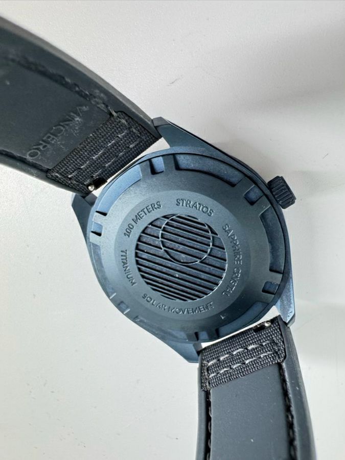 VINCERO Blue Titanium & Sapphire Crystal Stratos Solar Movement Watch