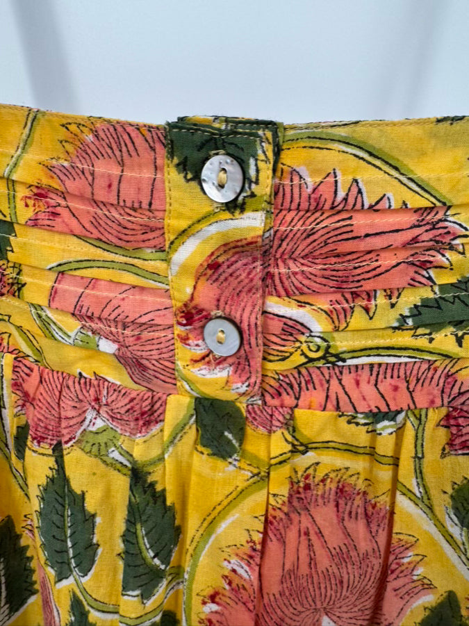 THE FOX AND THE MERMAID Size L Yellow Floral Print Sleeveless Dress