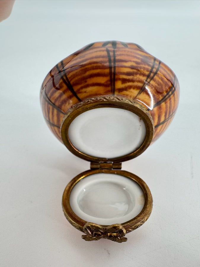 LIMOGES Brown, Black & White Cat in Basket Ceramic Trinket Box