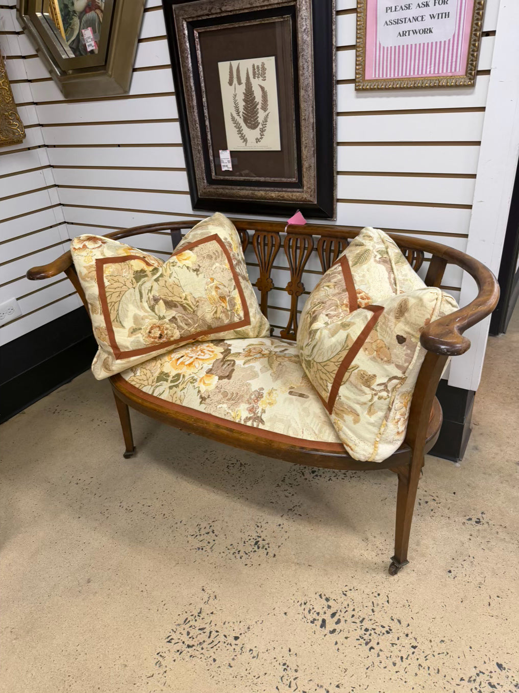 ANTIQUE Curved Wood Bench w/ Spindle Back & Pillows