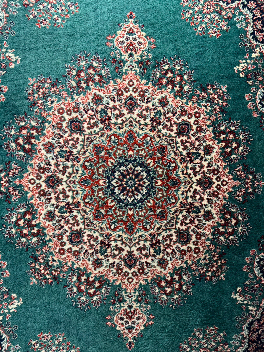 Green & Red Wool Medallion Oriental Rug
