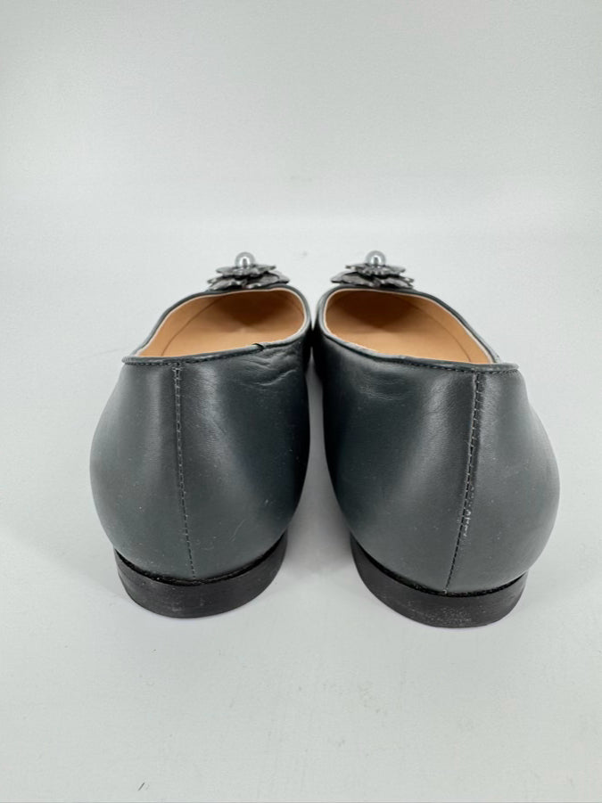 CHANEL Size 37.5 Graphite Leather Camellia Flower Flats