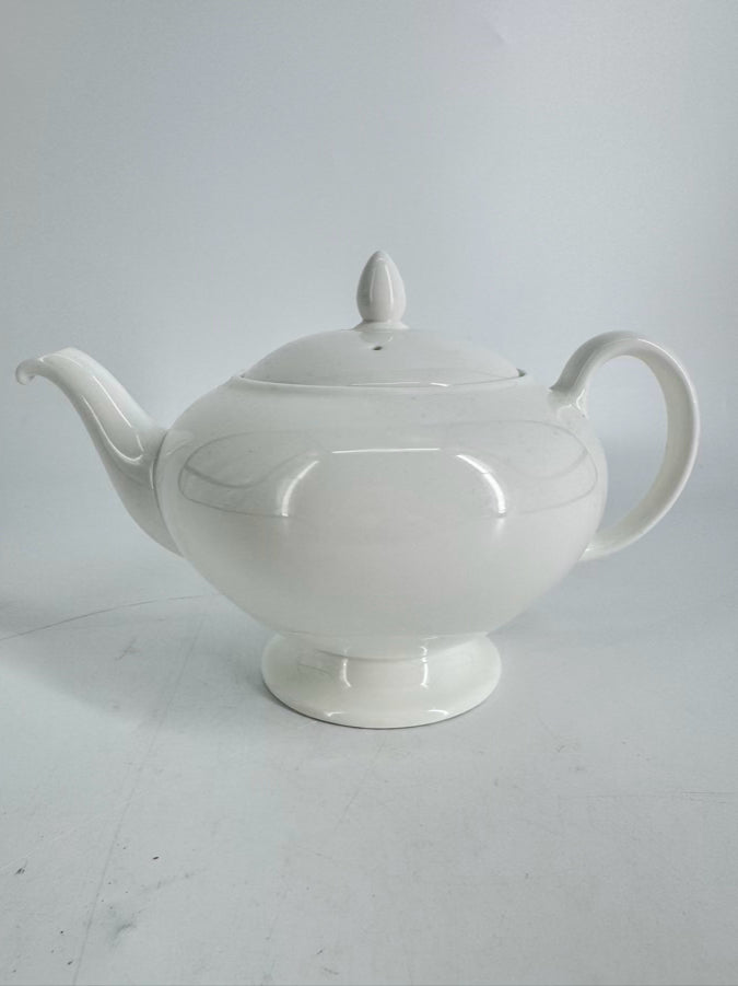 WEDGWOOD White Bone China Tea Pot