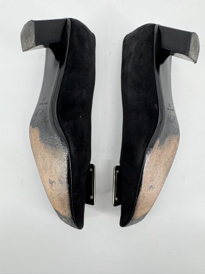 ROGER VIVIER Size 38 Black Suede Silver Buckle Heels