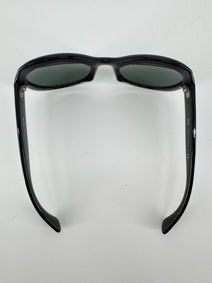 RAY BAN Black Round Sunglasses