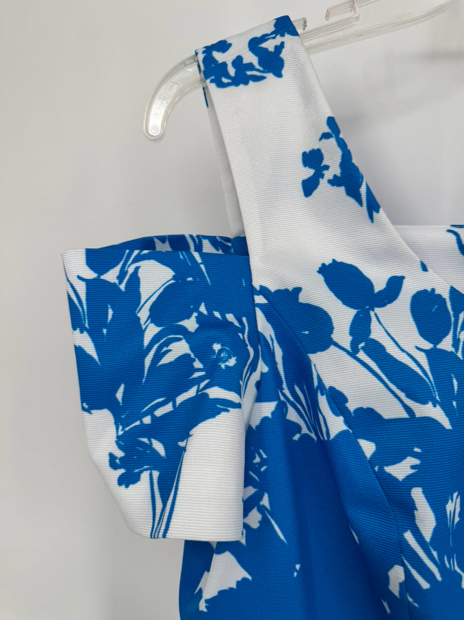BIGIO Size 12 White & Blue Floral Sleeveless Dress