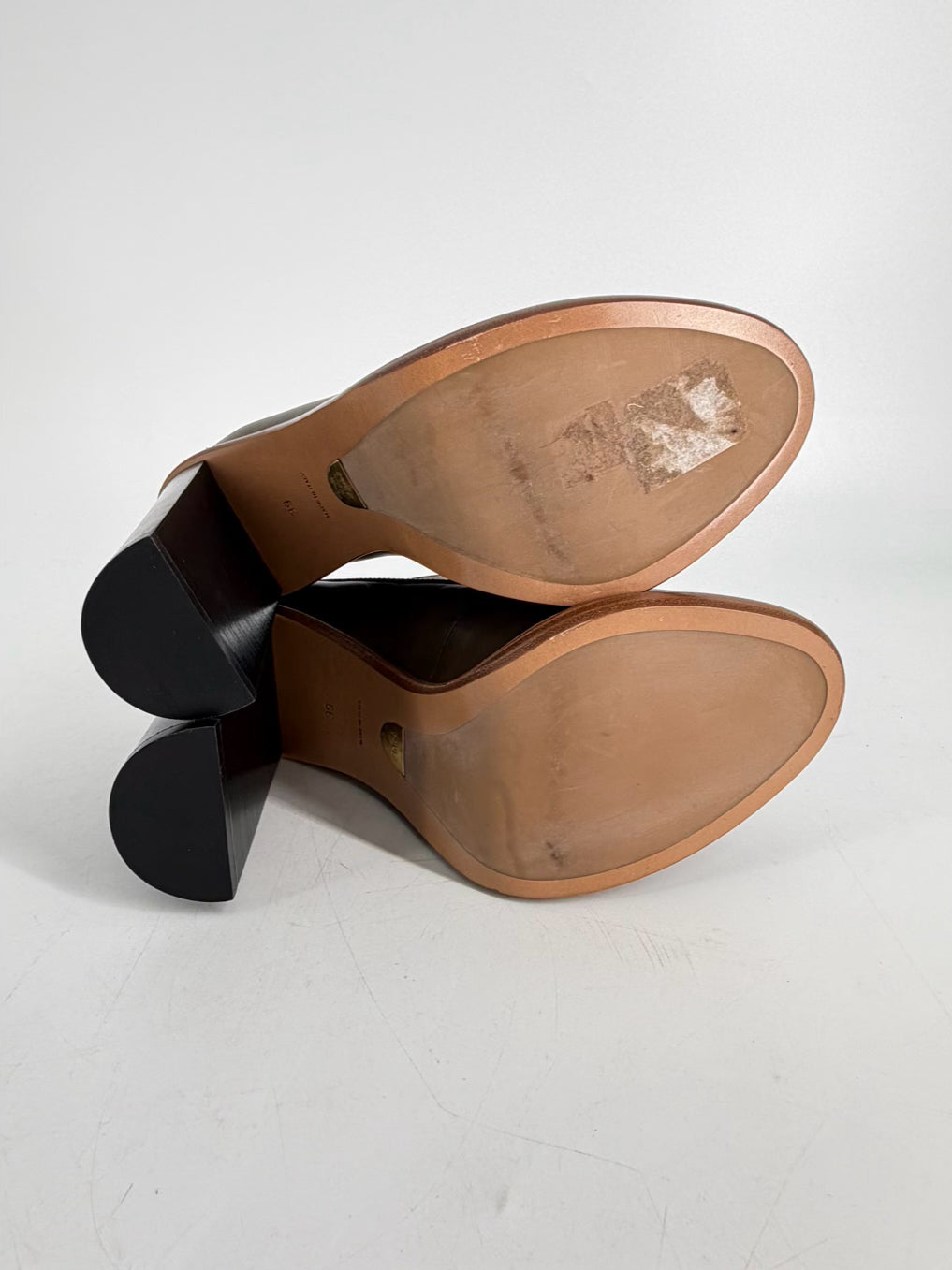 CHLOE Size 39 Olive Heels