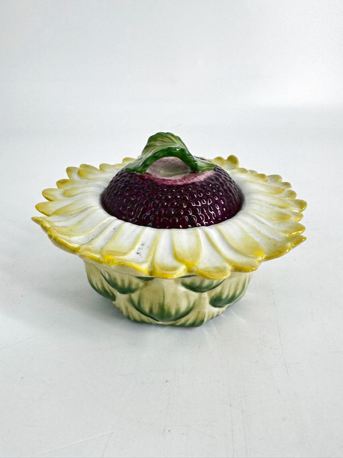 CHELSEA HOUSE Green & Yellow Porcelain Sunflower Dish w/ Lid