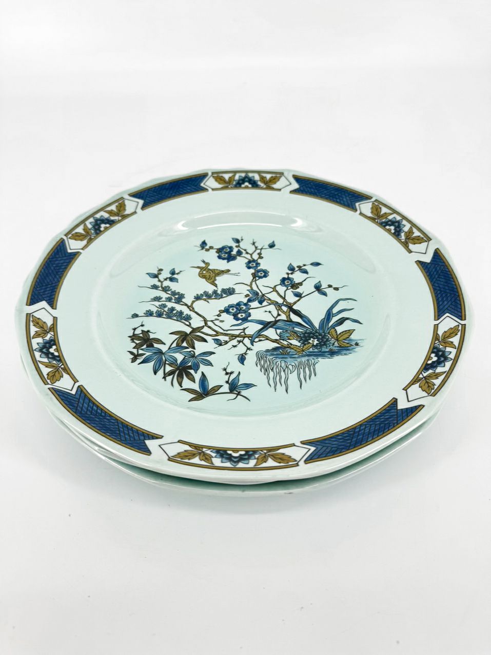 ADAMS Robin's Egg Blue Calyx Ware Ming Toi Set of 3 Plates