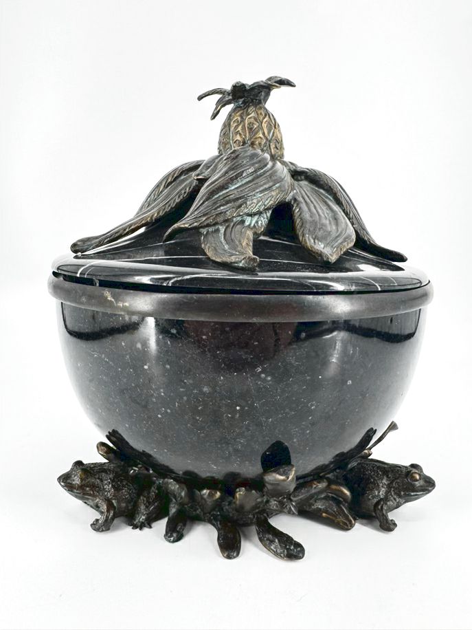 MAITLAND SMITH Black Marble & Metal Frogs & Pineapple Top Lidded Bowl