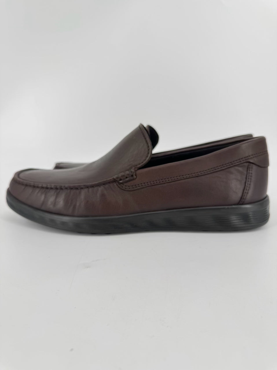 ECCO Size 43 Chocolate Leather Casual Shoes NWT
