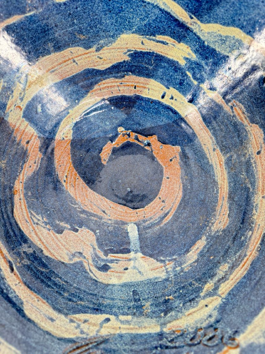 Blue & Tan Large Fish Pottery Bowl
