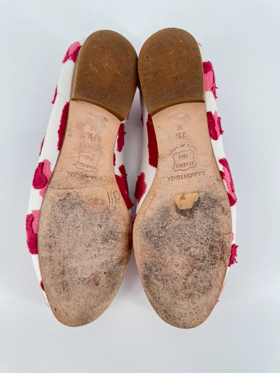 RAMON TENZA Size 7.5 White & Red Embroidered Flats
