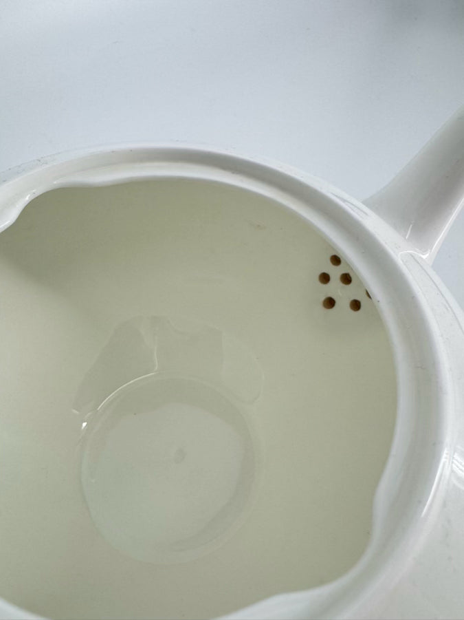 WEDGWOOD White Bone China Tea Pot