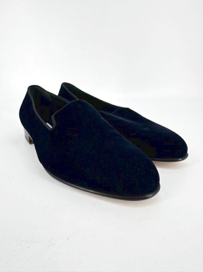 MANOLO BLAHNIK Size 9 Navy Velvet Dress Shoes