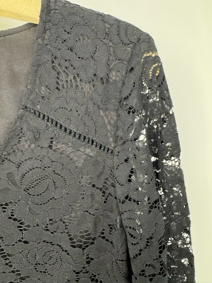 CROSBY BY MOLLIE BURCH Size M Black Lace Haley Dress NWT