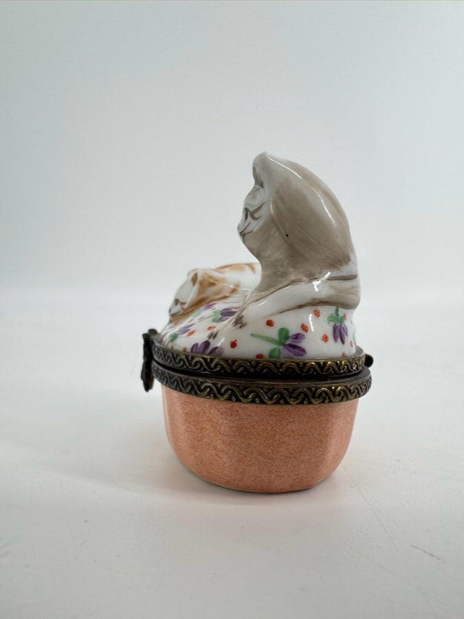 LIMOGES Peach & White Cats Wrapped in Blanket Ceramic Trinket Box