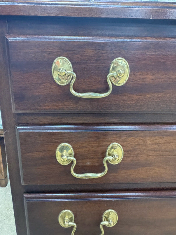 VIRGINIA GALLERIES Mahogany & Brass Pulls Small 4 Drawer Chest