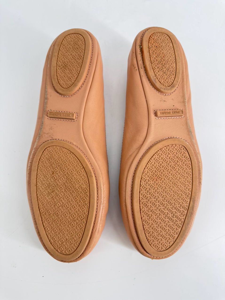 TORY BURCH Size 8 Nude Leather Flats