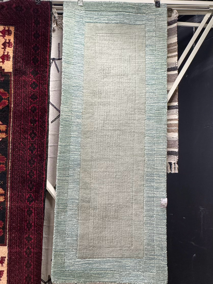 SAFAVIEH Aqua Wool Runner