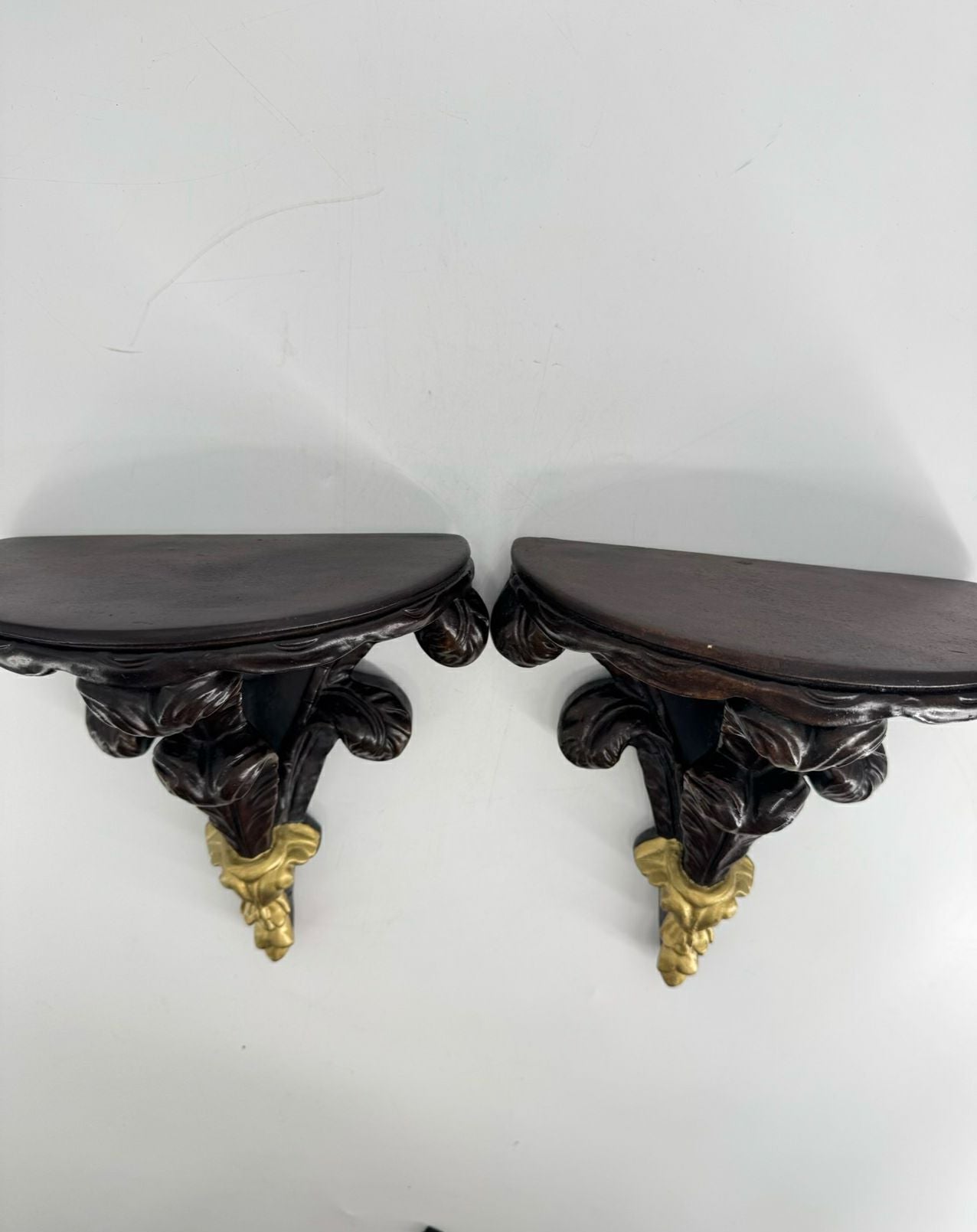 Brown & Gold Resin Pair of Wall Brackets