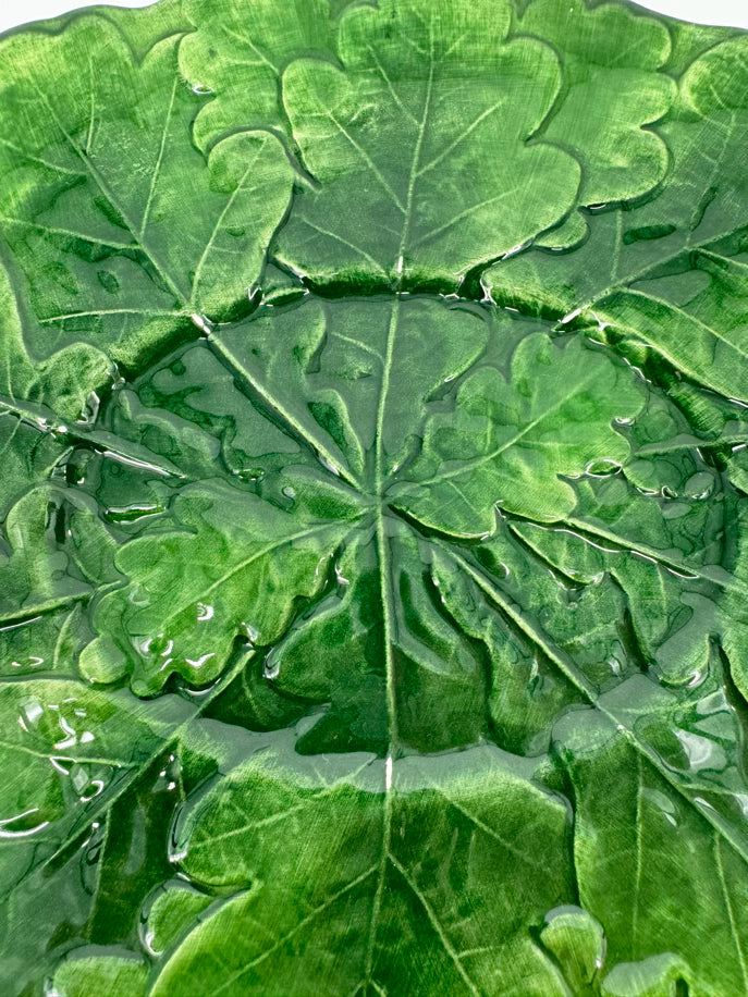 VIETRI Green Oak Leaf Design Oval Platter