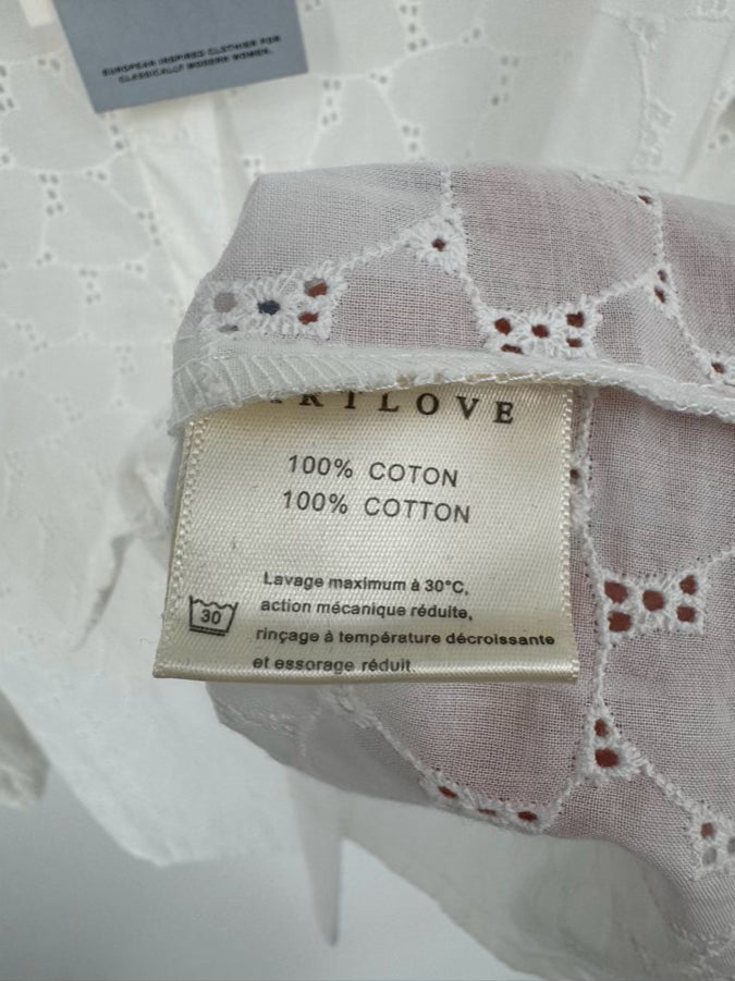 ARTLOVE Size 36 White Eyelet Aminah Blouse NWT