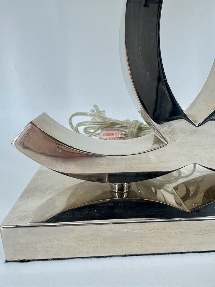 Silver Metal Interlocking CC Lamp