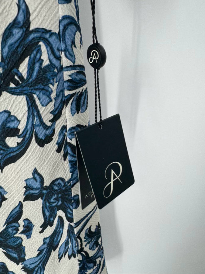 ADRIANNA PAPELL Size 16 Navy Floral Print Dress NWT