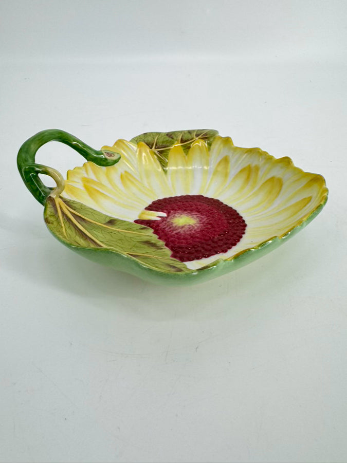 CHELSEA HOUSE Green, Yellow & Pink Porcelain Flower Bowl