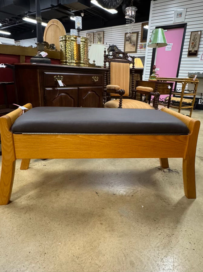 HARDWOOD ARTISANS Oak & Leather Storage Bench