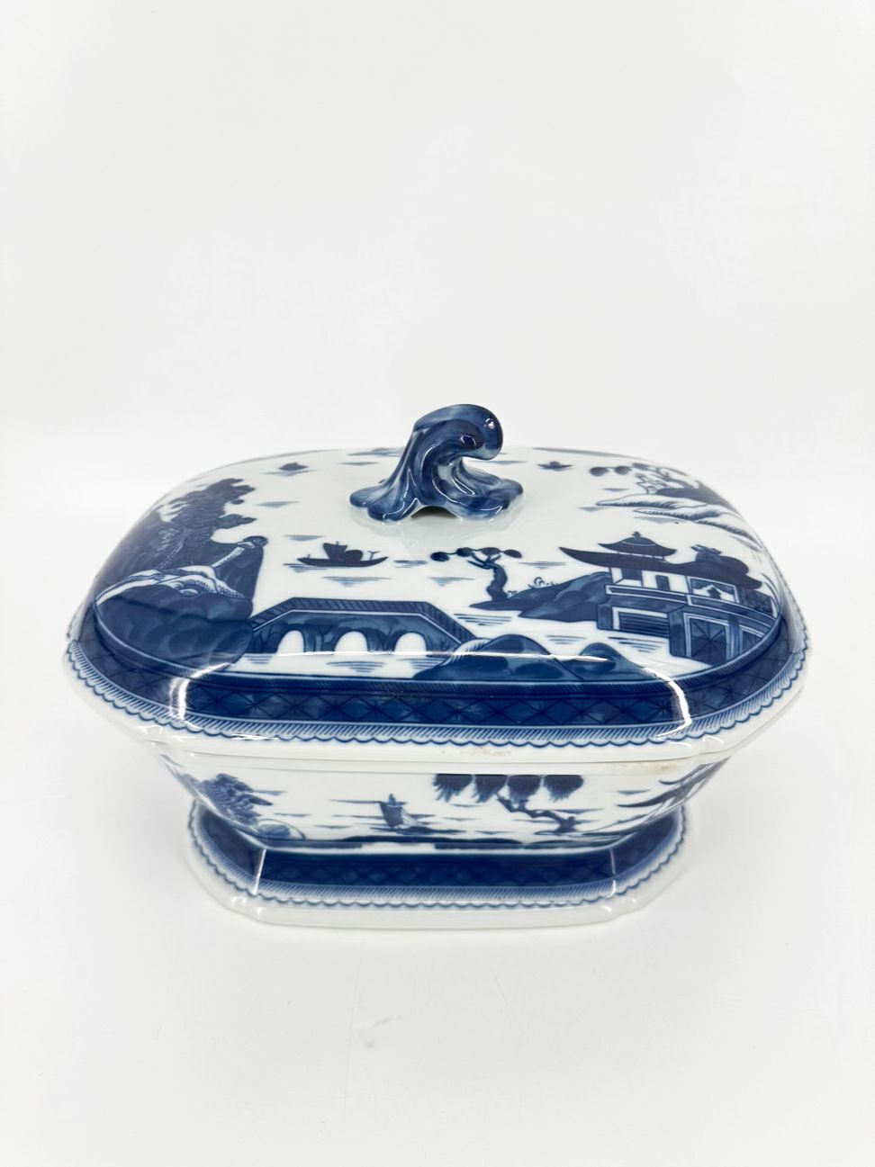 MOTTAHEDEH Blue & White Porcelain Tureen