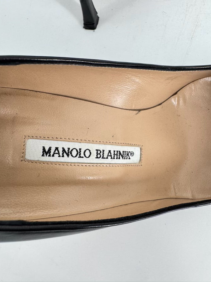 MANOLO BLAHNIK Size 38.5 Black Leather Heels