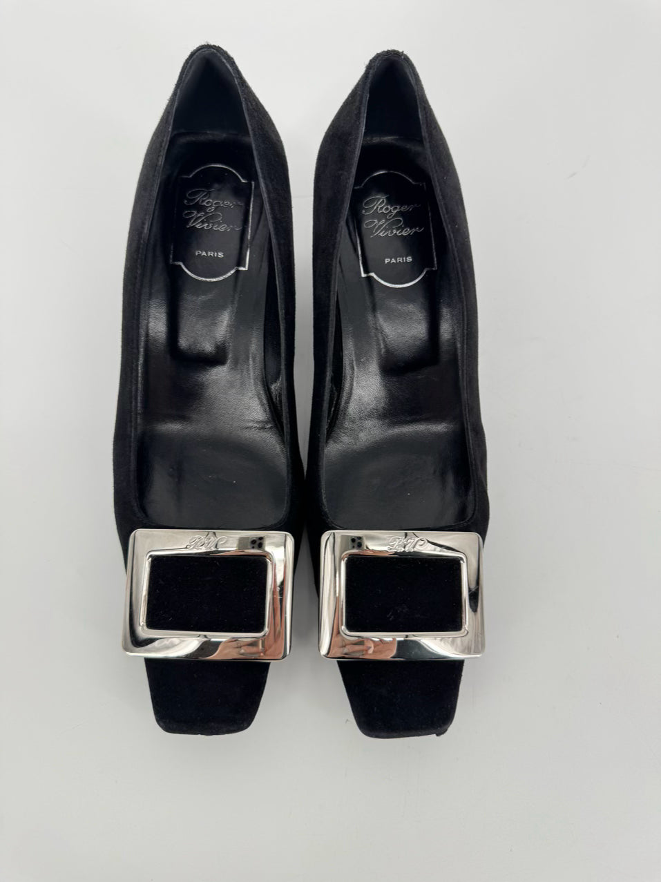 ROGER VIVIER Size 38 Black Suede Silver Buckle Heels