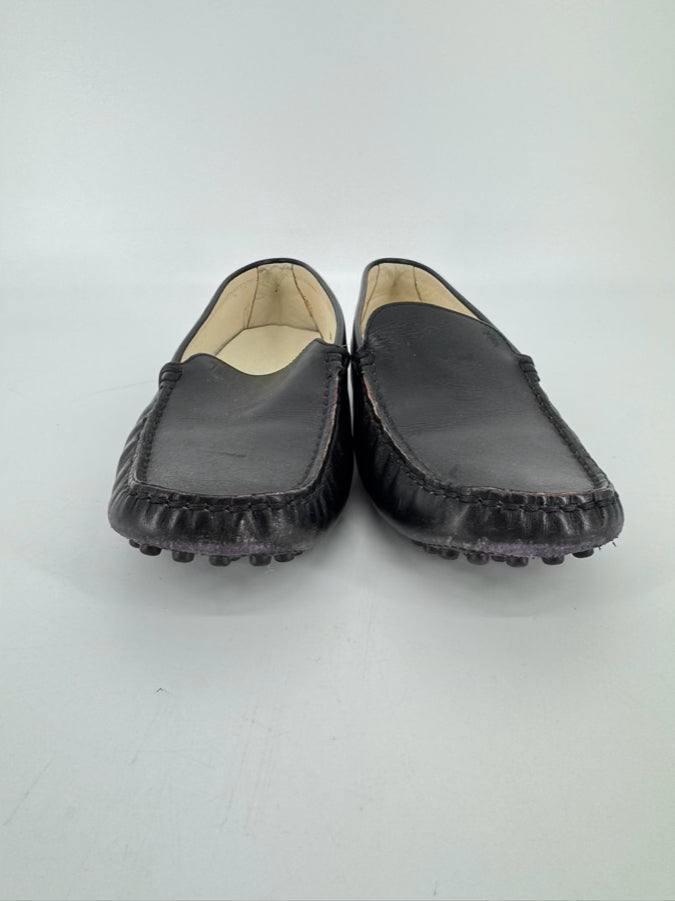 TODS Size 39 Black Leather Flats