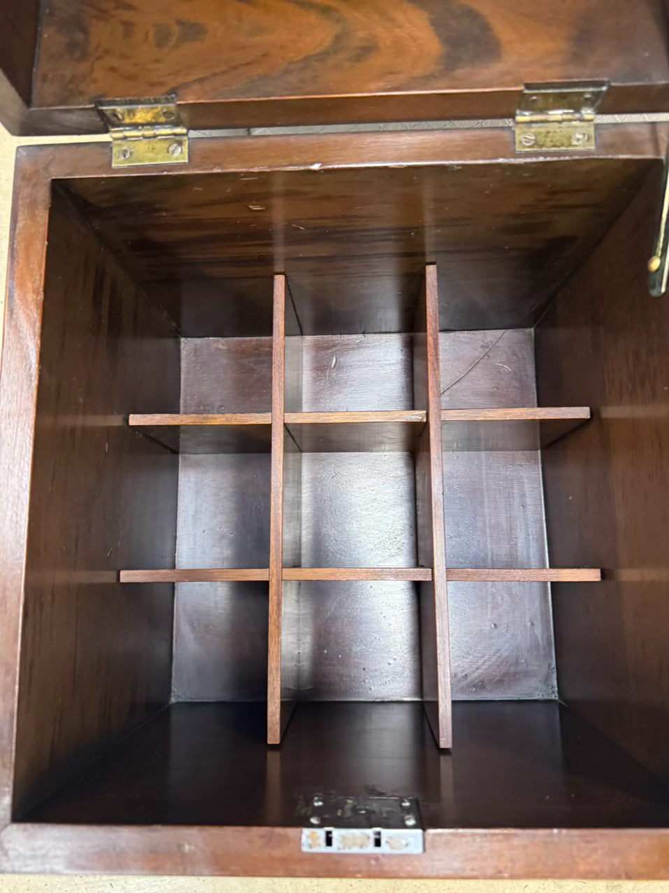 Wood Cellaret Liquor Cabinet
