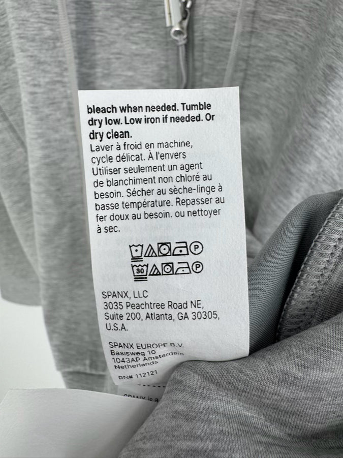 SPANX Size 1x Gray Air Essentials Hoodie NWT